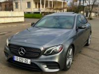 Mercedes-Benz E 2018 БЕЖЕВЫЙ